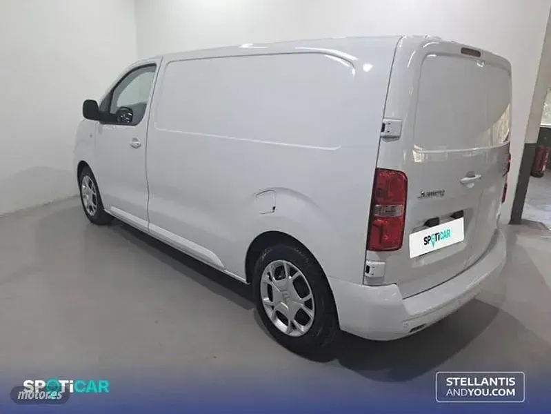 Usado Citroën Jumpy 120 CV (88 kW) 2024 Blanco Monovolumen
