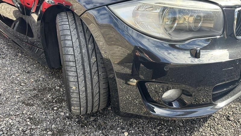 Usado BMW 118 M Sport 143 CV (105 kW) 2012 Negro Utilitario