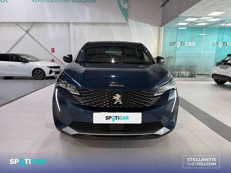 Usado Peugeot 3008 Allure 131 CV (96 kW) 2023 Azul SUV