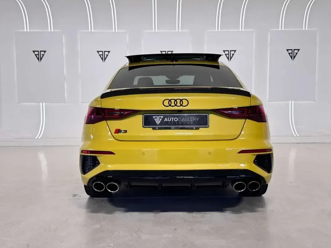 Usado Audi S3 Sportback Ambiente 310 CV (228 kW) 2022 Amarillo Utilitario