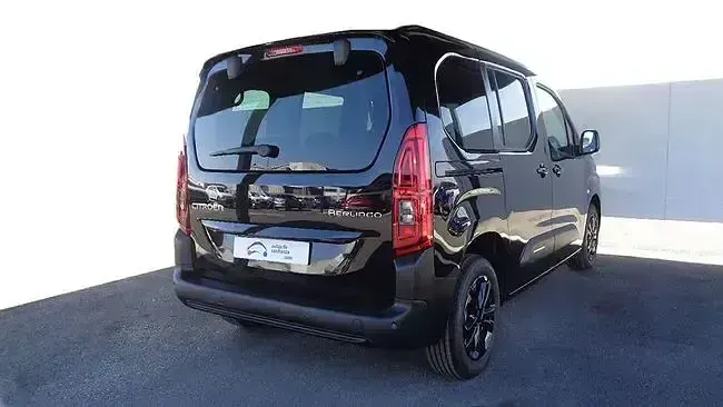 Usado Citroën Berlingo 100 CV (73 kW) 2024 Negro Monovolumen