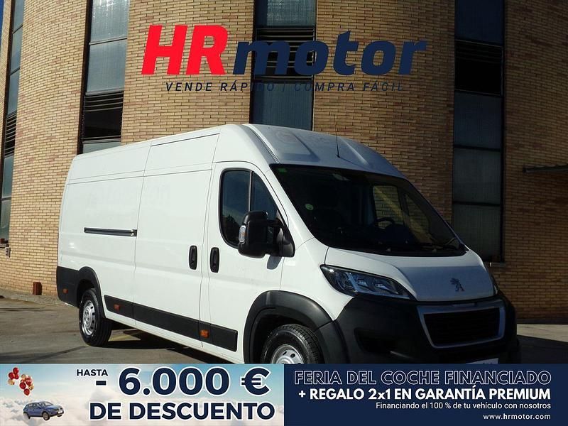 Blanco Usado 2021 Peugeot Boxer S Van | 26.970 € (Caro) - Imagen 1/4