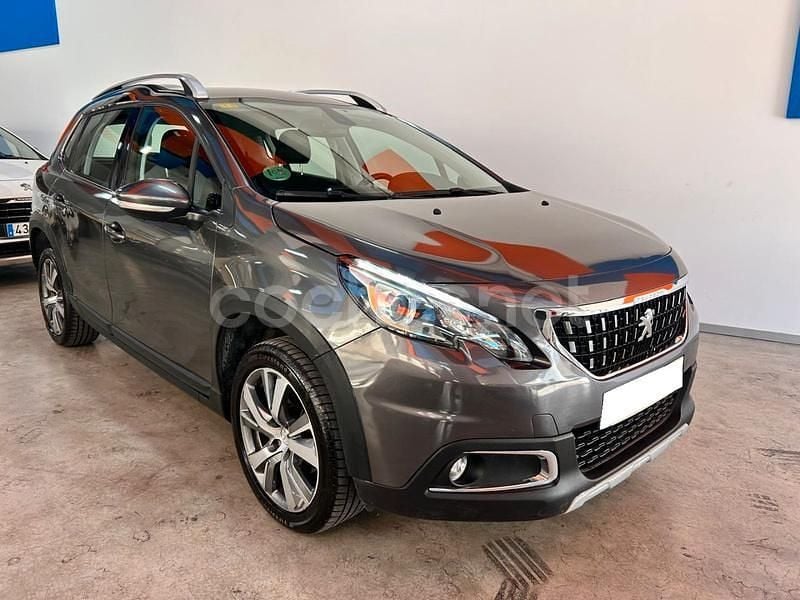 Gris / plata Usado 2018 Peugeot 2008 Allure SUV | 9450 € (Caro) - Imagen 1/4