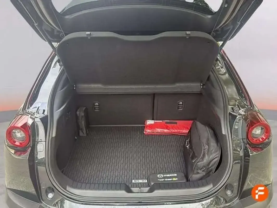 Usado Mazda MX30 Edition 170 CV (125 kW) 2024 Negro SUV