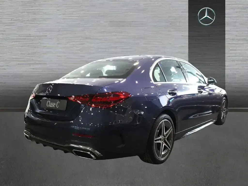 Nuevo Mercedes C200 163 CV (119 kW) 2026 Azul Berlina