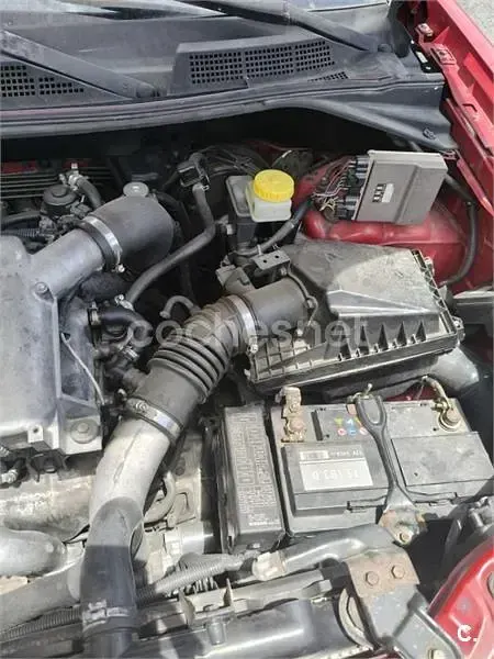 Usado Nissan X-Trail Comfort 114 CV (83 kW) 2001 Rojo SUV