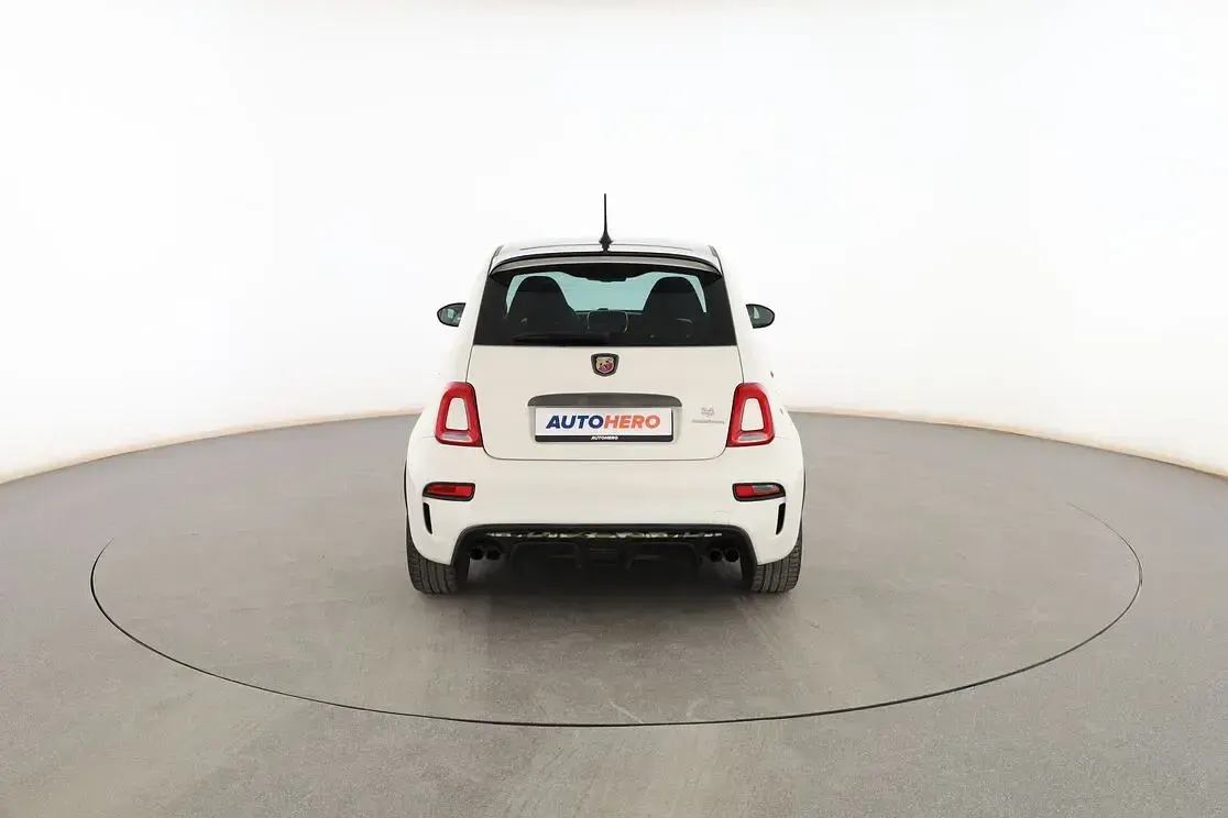 Usado Abarth 595 Competizione 180 CV (132 kW) 2017 Blanco Berlina