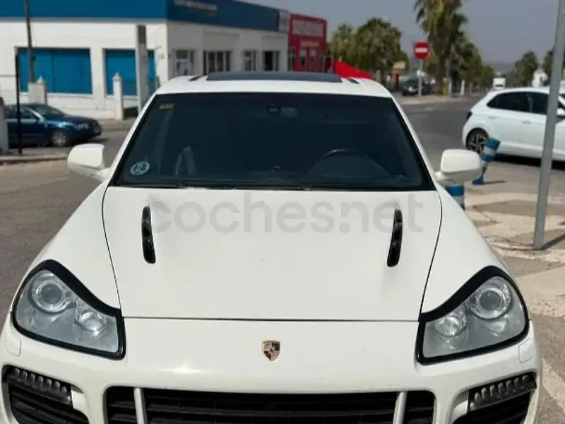 Usado Porsche Cayenne Diesel 240 CV (176 kW) 2010 Blanco SUV