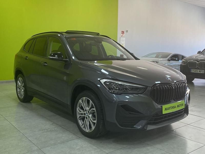 Usado BMW X1 Advantage 136 CV (100 kW) 2021 Gris SUV
