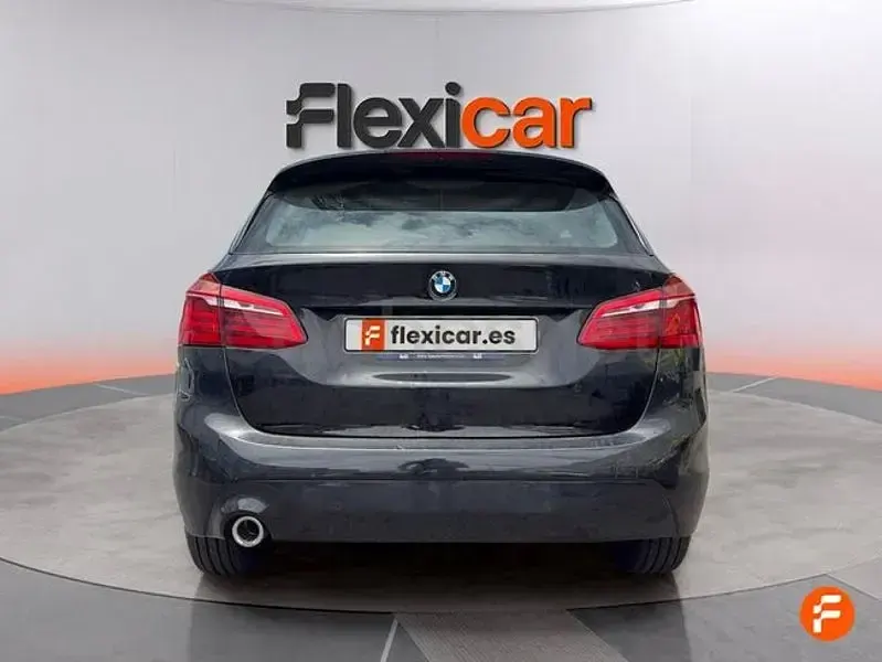 Usado BMW 216 Active Tourer 116 CV (85 kW) 2018 Azul Monovolumen