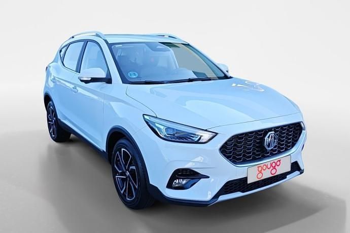 Usado MG ZS Luxury 106 CV (77 kW) 2025 Blanco SUV