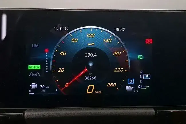 Usado Mercedes GLA250 218 CV (160 kW) 2021 Gris / plata SUV