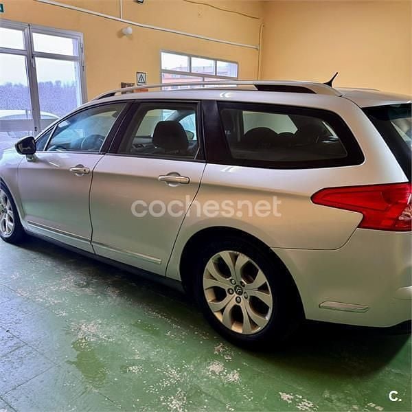 Usado Citroën C5 140 CV (102 kW) 2010 Gris / plata Familiar