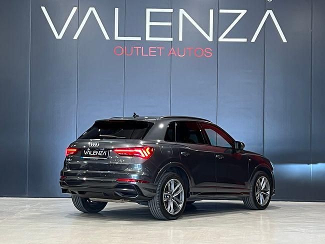 Usado Audi Q3 190 CV (139 kW) 2020 Gris / plata SUV
