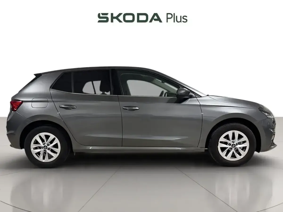Occasion Skoda Fabia Selection 95 ch (69 kW) 2025 Gris Berline