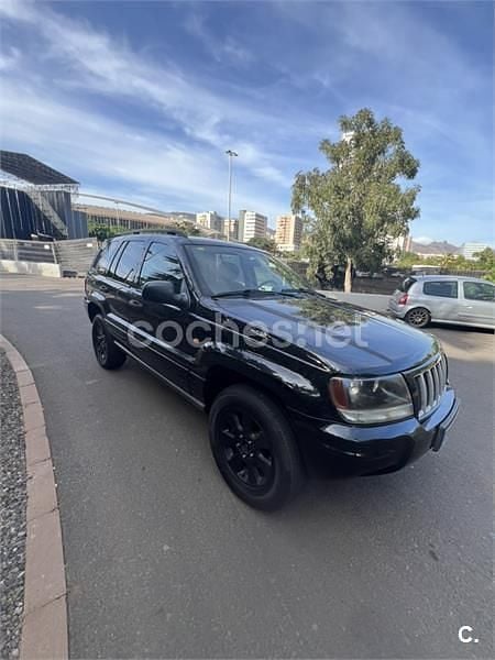 Usado Jeep Grand Cherokee Laredo 163 CV (119 kW) 2003 Negro SUV