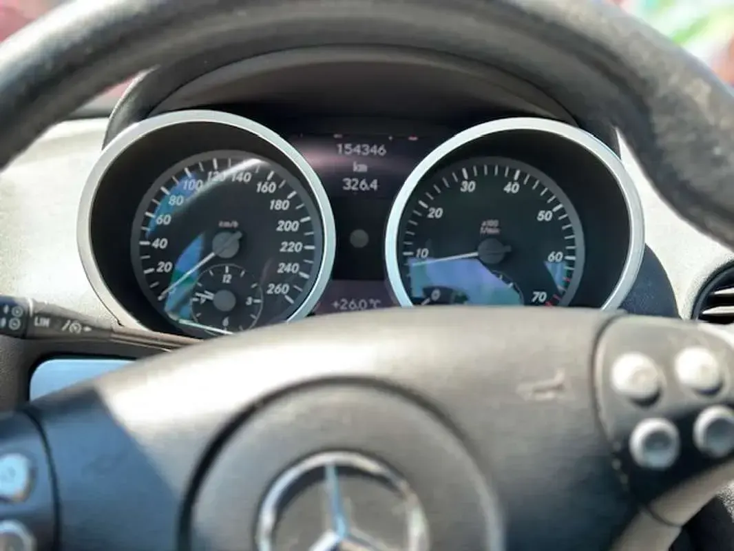 Usado Mercedes SLK200 163 CV (119 kW) 2004 Negro Descapotable