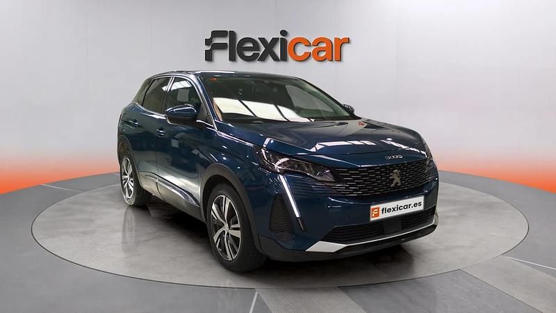Usado Peugeot 3008 Allure 131 CV (96 kW) 2021 Verde SUV