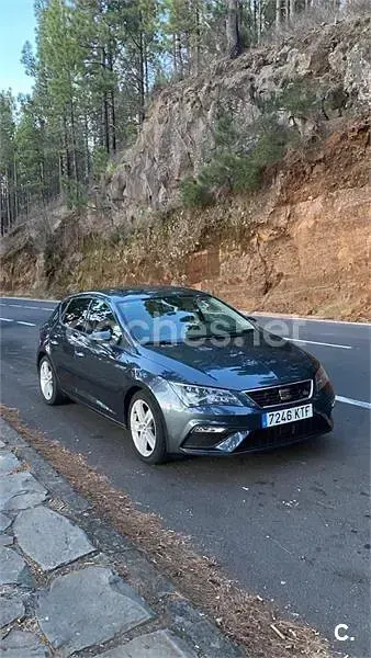 Usado Seat Leon FR 150 CV (110 kW) 2019 Negro Berlina