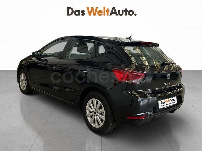 Usado Seat Ibiza Style 110 CV (80 kW) 2023 Negro Utilitario