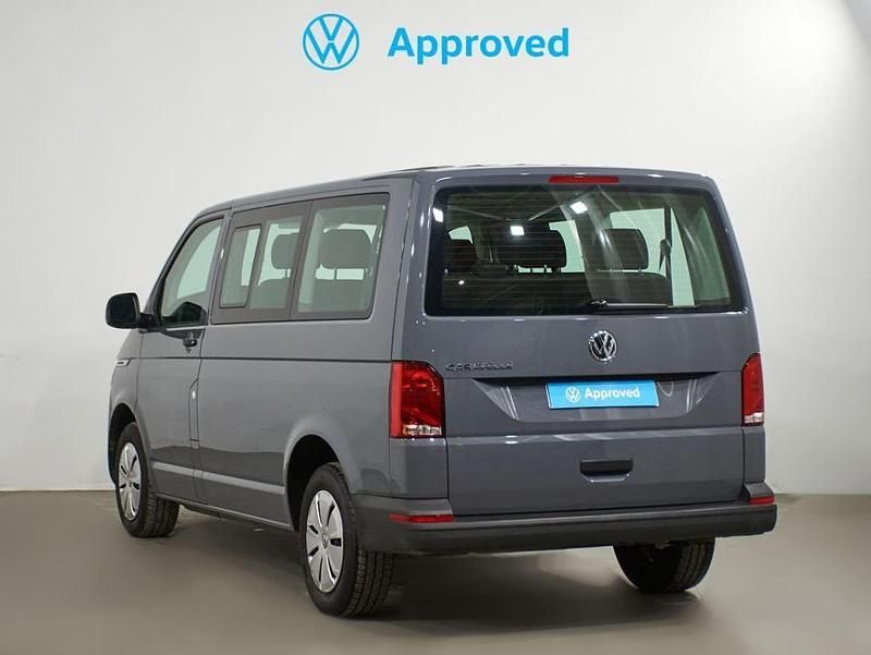 Usado VW Caravelle 150 CV (110 kW) 2024 Pure grey Monovolumen