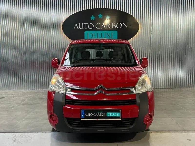 Usado Citroën Berlingo 90 CV (66 kW) 2011 Rojo Monovolumen