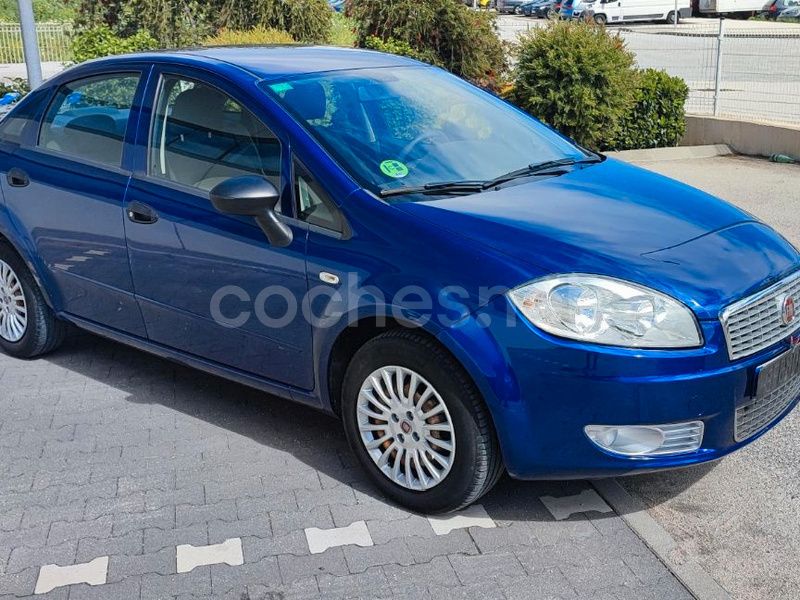Azul Usado 2011 Fiat Linea Active Berlina | 4000 € (Precio justo) - Imagen 1/4