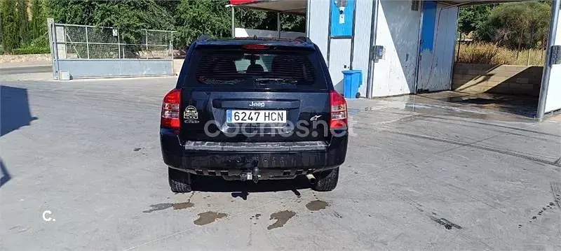 Usado Jeep Compass Limited 163 CV (119 kW) 2011 Negro SUV
