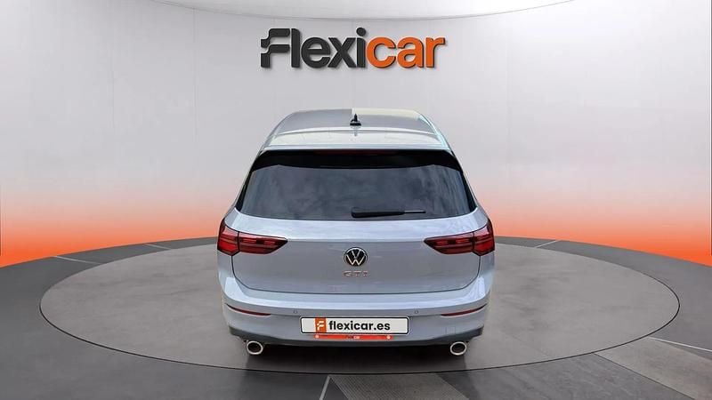 Usado VW Golf VIII GTI 245 CV (180 kW) 2021 Gris Berlina