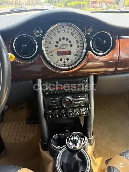 Usado Mini Cooper Cabriolet 116 CV (85 kW) 2005 Verde Descapotable