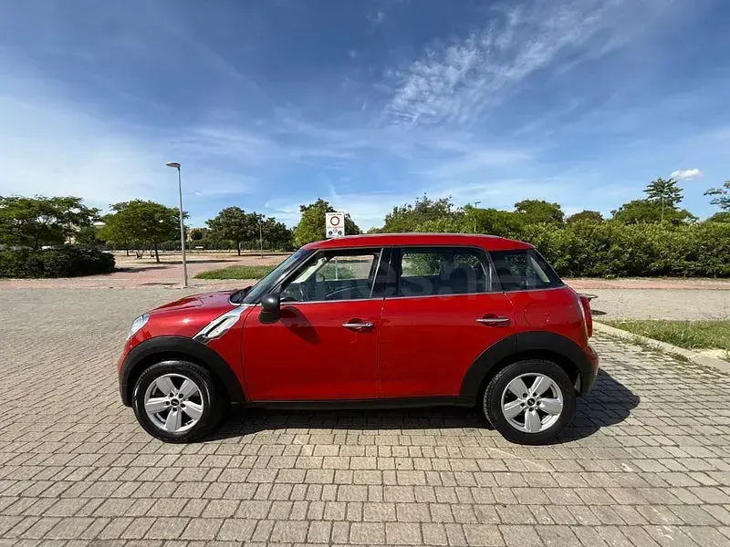Usado Mini Cooper D Countryman 112 CV (82 kW) 2015 Rojo SUV