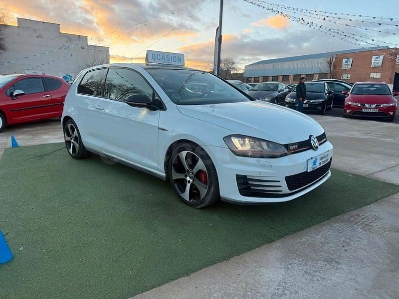 Usado VW Golf VII GTI 230 CV (169 kW) 2013 Blanco Berlina