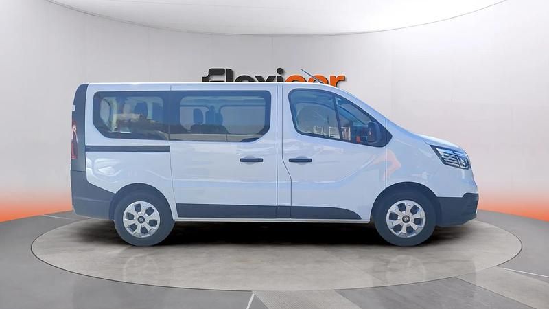 Usado Renault Trafic 150 CV (110 kW) 2024 Blanco Monovolumen