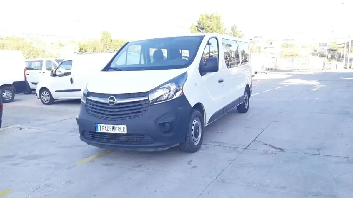 Usado Opel Vivaro S 120 CV (88 kW) 2019 Blanco Monovolumen