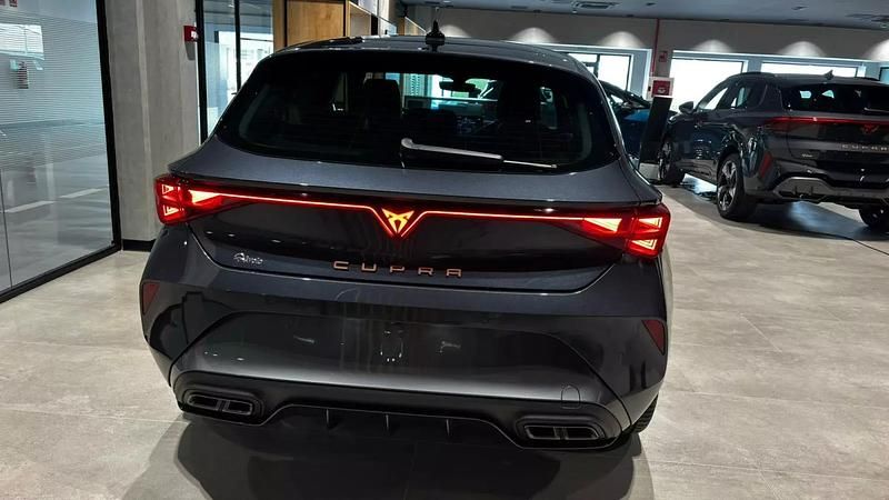 Begagnad Cupra Leon 150 HK (110 kW) 2025