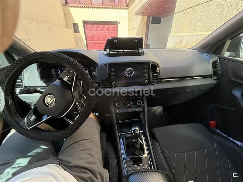 Usado Skoda Karoq SportLine 150 CV (110 kW) 2022 Negro SUV
