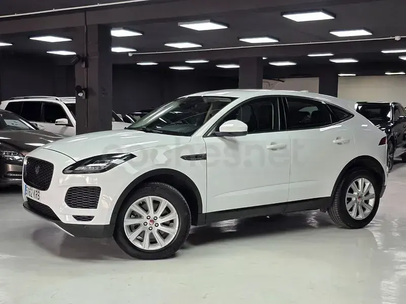 Usado Jaguar E-Pace 200 CV (147 kW) 2019 Blanco SUV