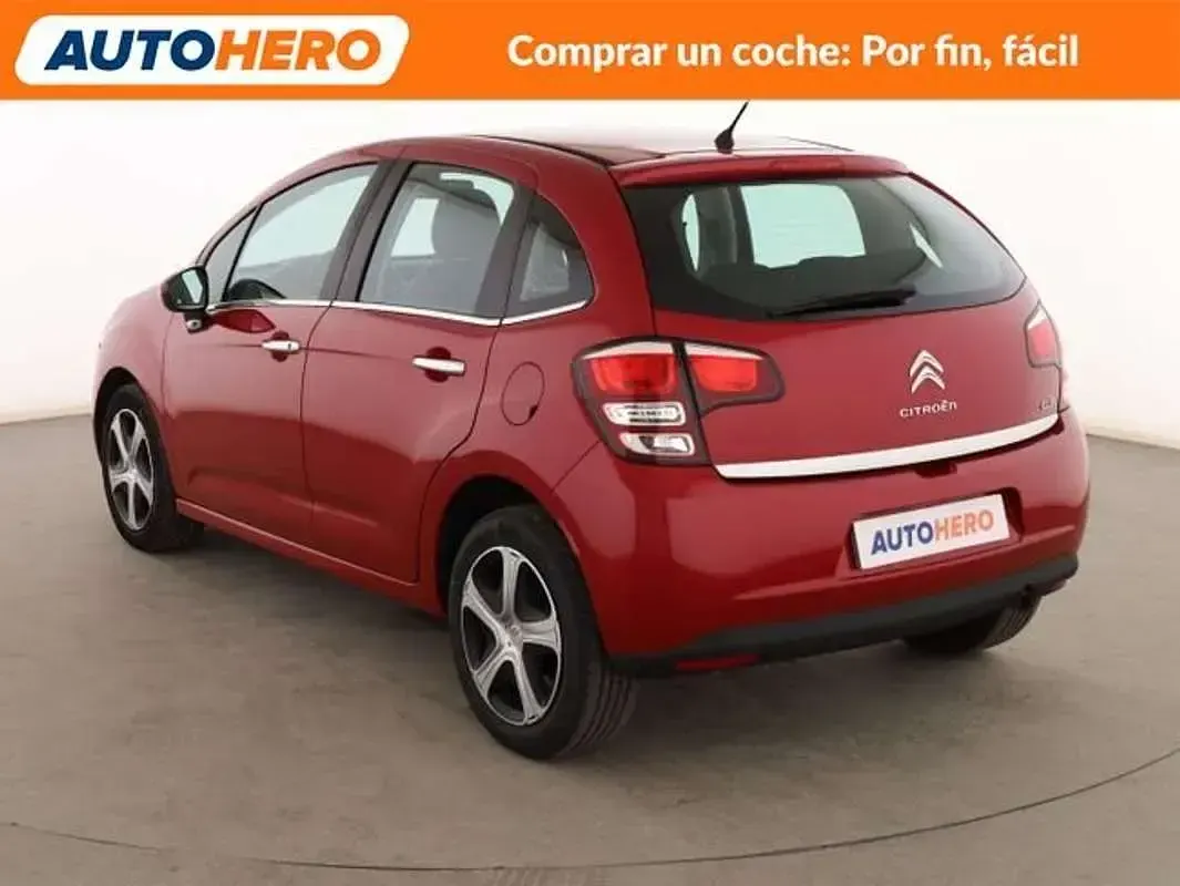 Usado Citroën C3 Live 82 CV (60 kW) 2016 Rojo Utilitario