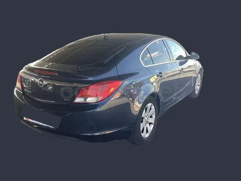 Usado Opel Insignia Edition 130 CV (95 kW) 2011 Azul Berlina