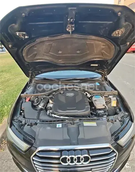 Usado Audi A6 Ambiente 190 CV (139 kW) 2015 Negro Familiar