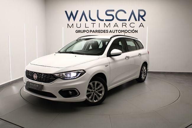 Usado Fiat Tipo Business 120 CV (88 kW) 2020 Blanco Familiar