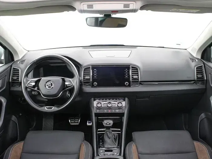 Usado Skoda Karoq 150 CV (110 kW) 2021 Azul SUV