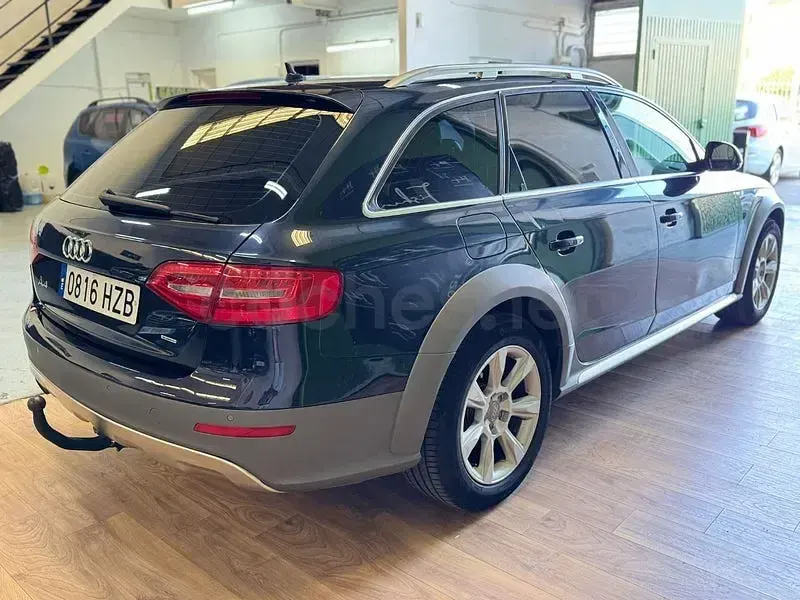 Usado Audi A4 Allroad 177 CV (130 kW) 2014 Gris / plata Familiar