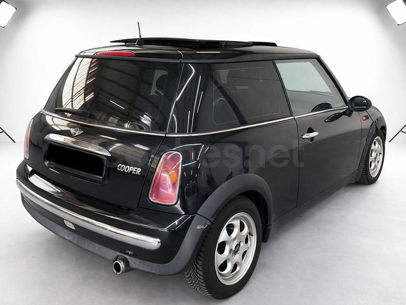 Usado Mini Cooper 115 CV (84 kW) 2003 Negro Utilitario