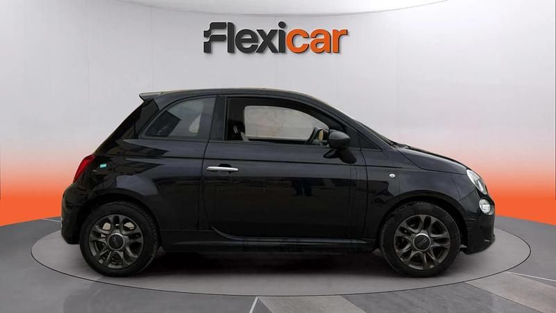 Usado Fiat 500 Connect 71 HP (52 kW) 2022 Preto Sedan