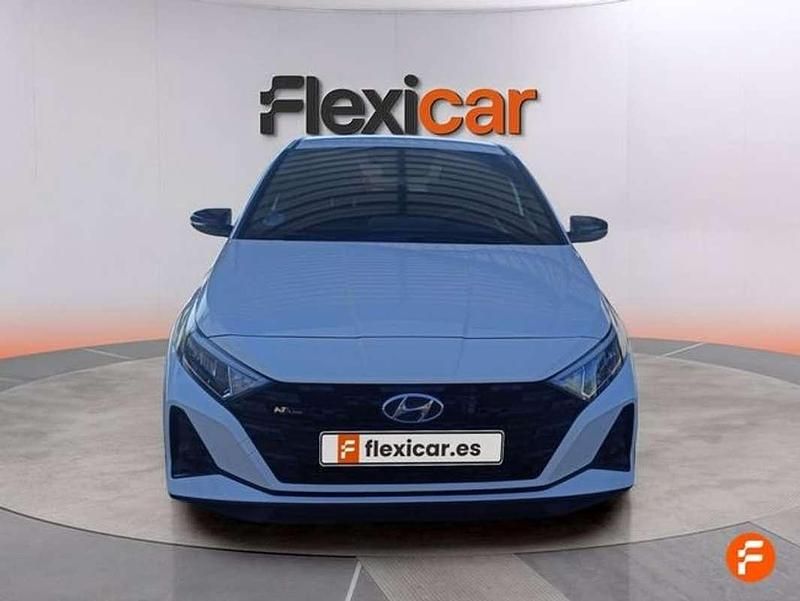 Käytetty Hyundai i20 N Line 101 HP (74 kW) 2022 Valkoinen Viistoperä