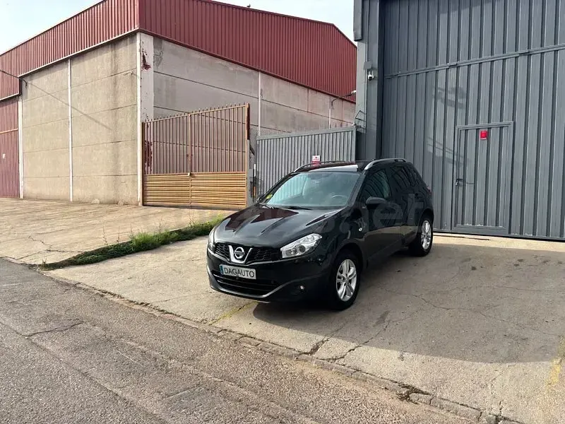 Usado Nissan Qashqai Acenta 150 CV (110 kW) 2011 Negro SUV