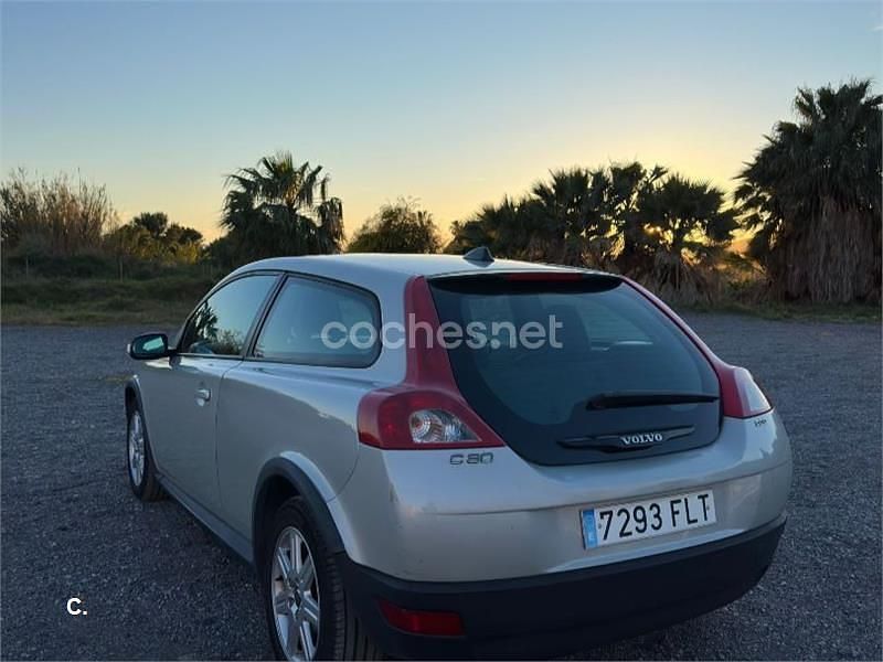 Usado Volvo C30 Summum 136 CV (100 kW) 2007 Gris / plata Utilitario