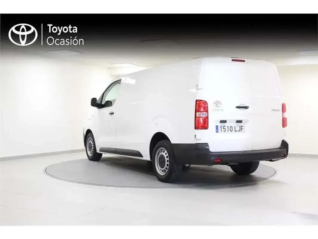 Usado Toyota Proace Business Edition 122 CV (89 kW) 2020 Blanco Monovolumen