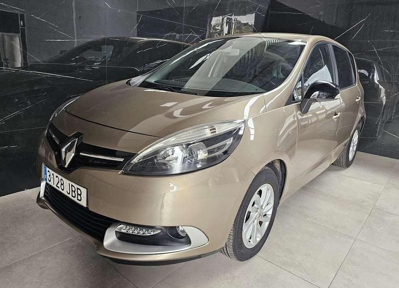 Usado Renault Scénic III LIMITED 110 CV (80 kW) 2014 Beige Monovolumen